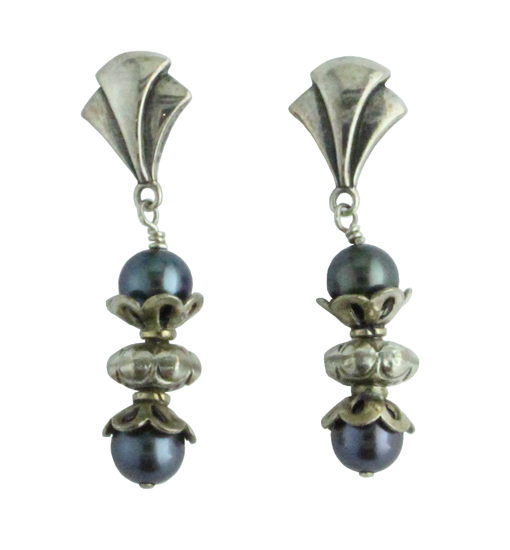 Dyed Cultured Pearl Earrings